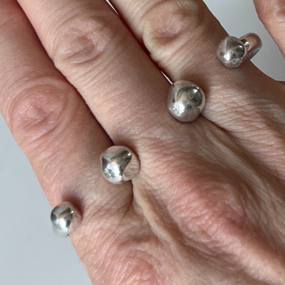 NWT UNO De 50 Mary-Three Knuckle Ring - Picture 2 of 8